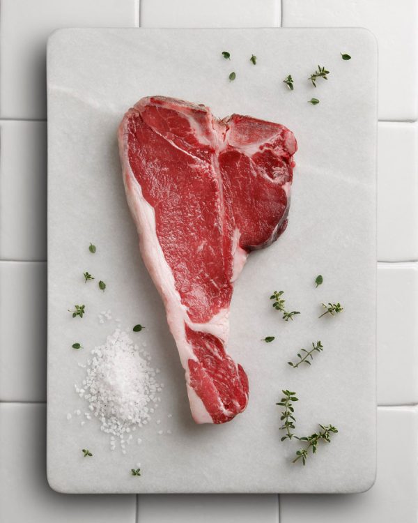 IGP TERNERA Rubia gallega, Morenas Gallegas y cruces con Asturiana de los Valles, Limusina, Rubia de Aquitania, Frisona y Pardo Alpina/T-bone