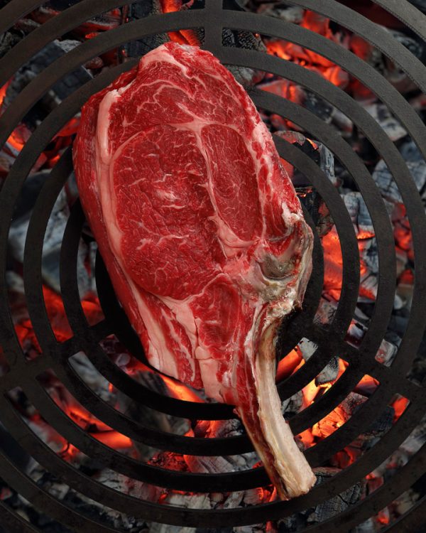 VACA Simmental (100%)/TOMAHAWK