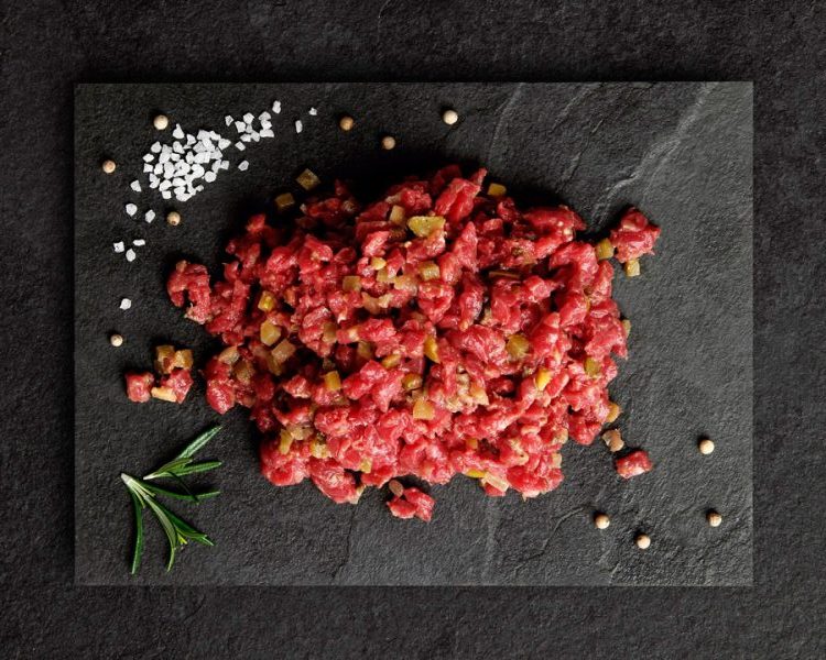 Hay que congelar la carne para el steak tartar